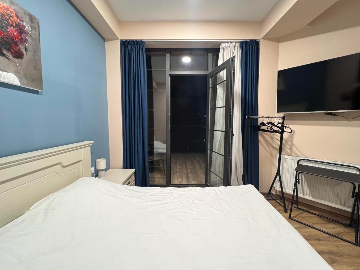 Hotel Sky Room Tbilisi Bagian luar foto