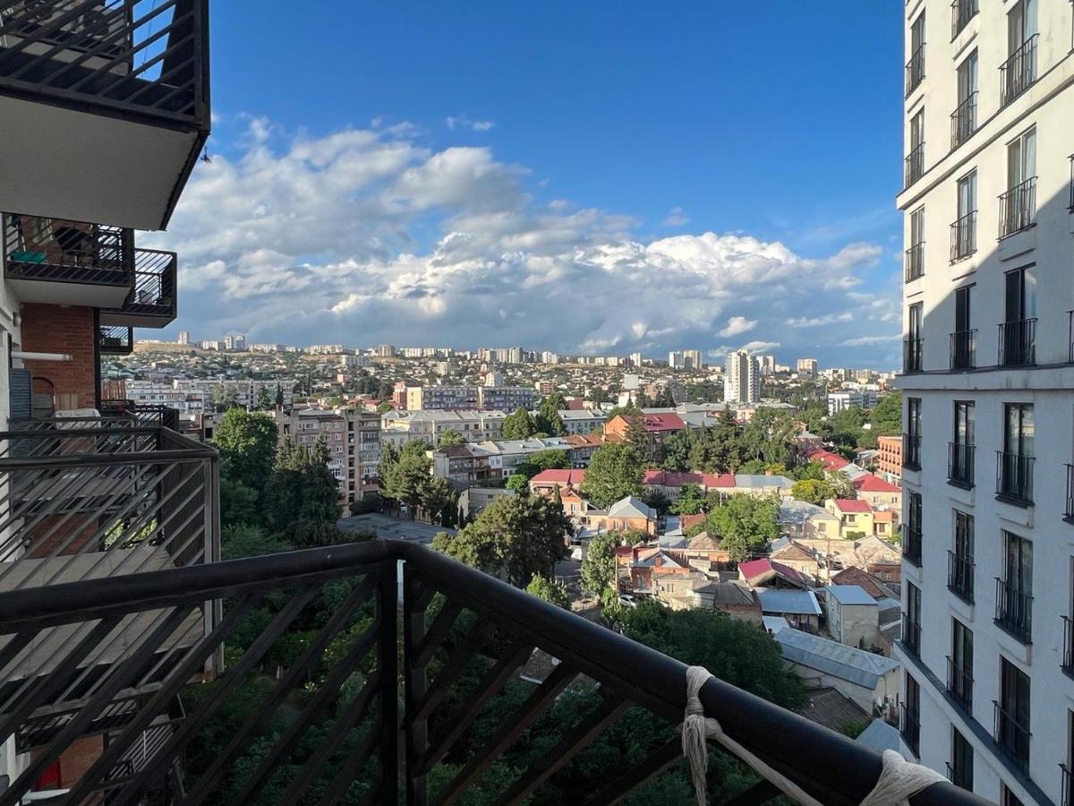 Hotel Sky Room Tbilisi Bagian luar foto